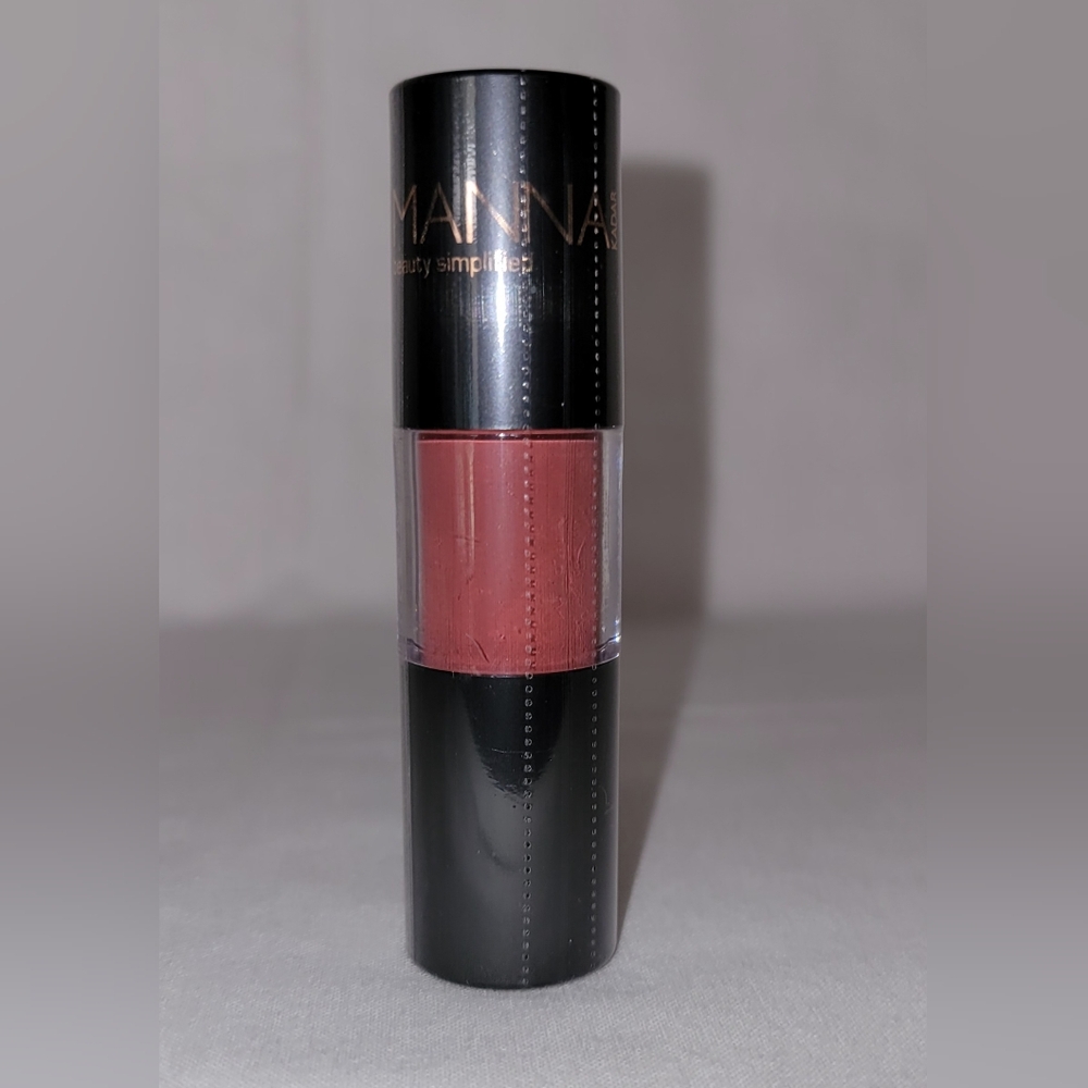 Manna Kadar Lip Whip